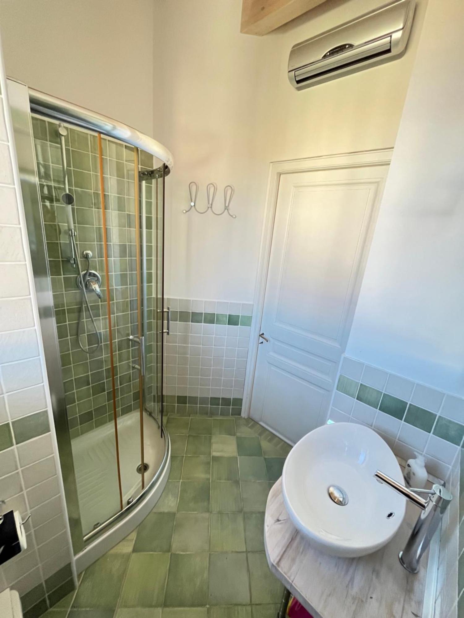 Maison Re- Splendido Appartamento Centro Mentone Экстерьер фото